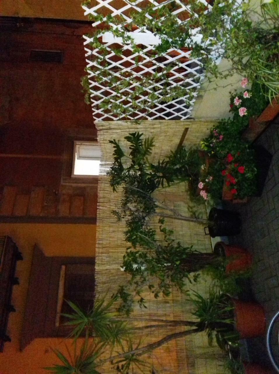 Bed and Breakfast La Terrazza Di Dante Neapol Exteriér fotografie